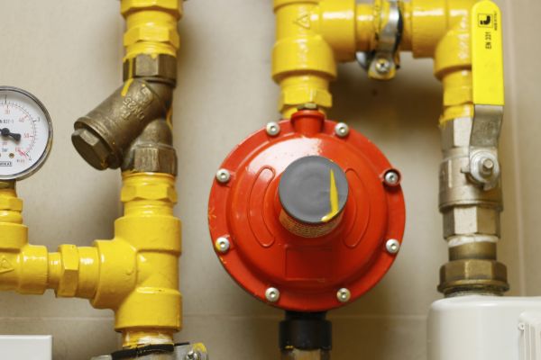 Commercial Gas Line Service in Salinas